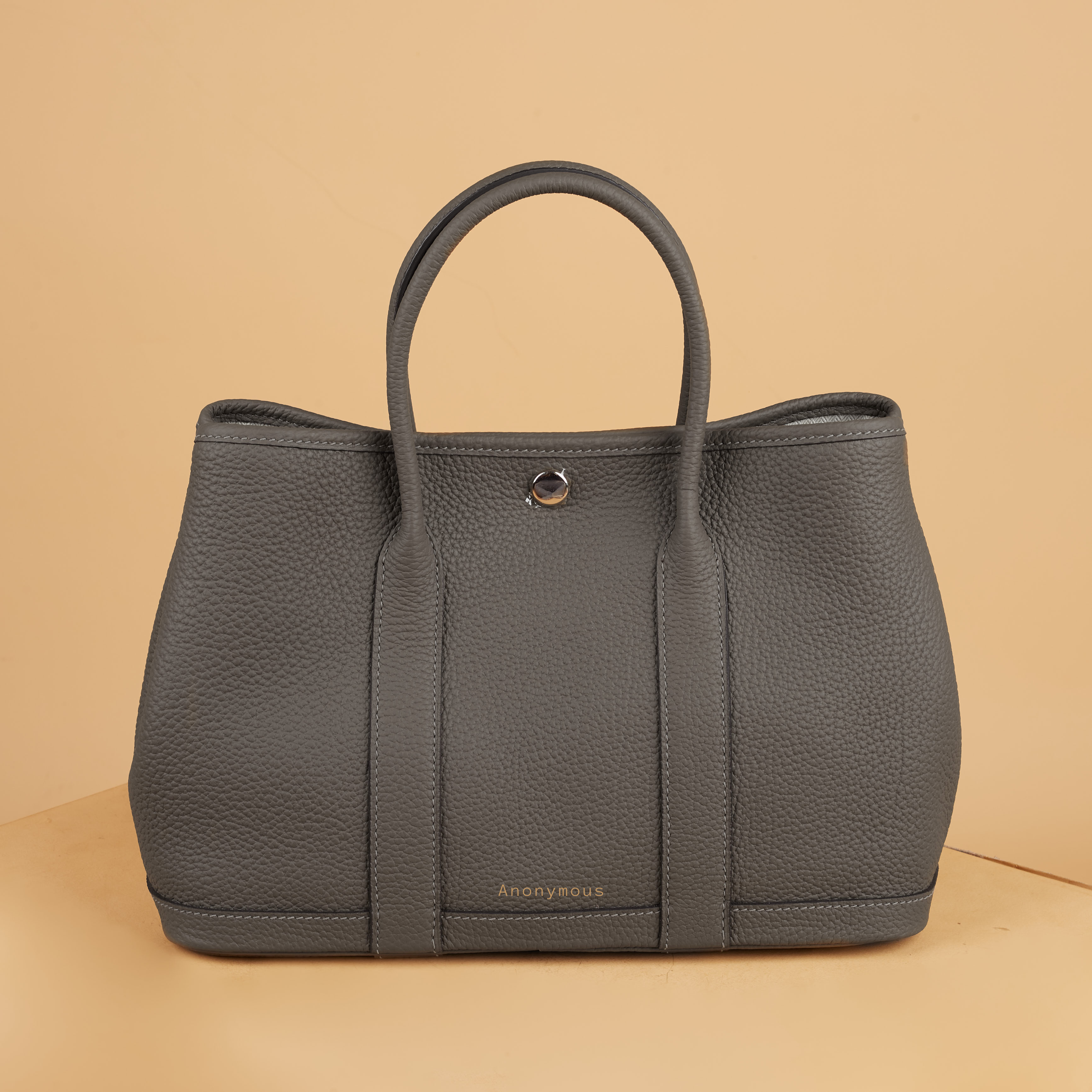 Anonymous Carnival 30 tote bag togo No Brand (Tas Kulit)