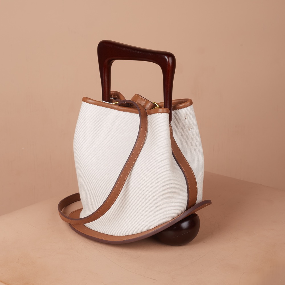 Anonymous Gaea Handbag Small Canvas Leather No Brand (Tas Kulit)