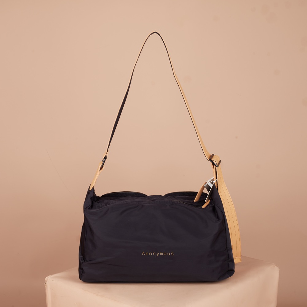 Anonymous Jojo Nylon Bag (No Brand)