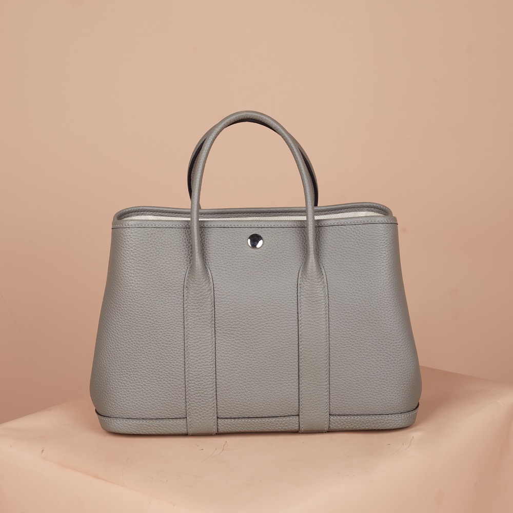 Anonymous Carnival 30 tote bag togo No Brand (Tas Kulit)