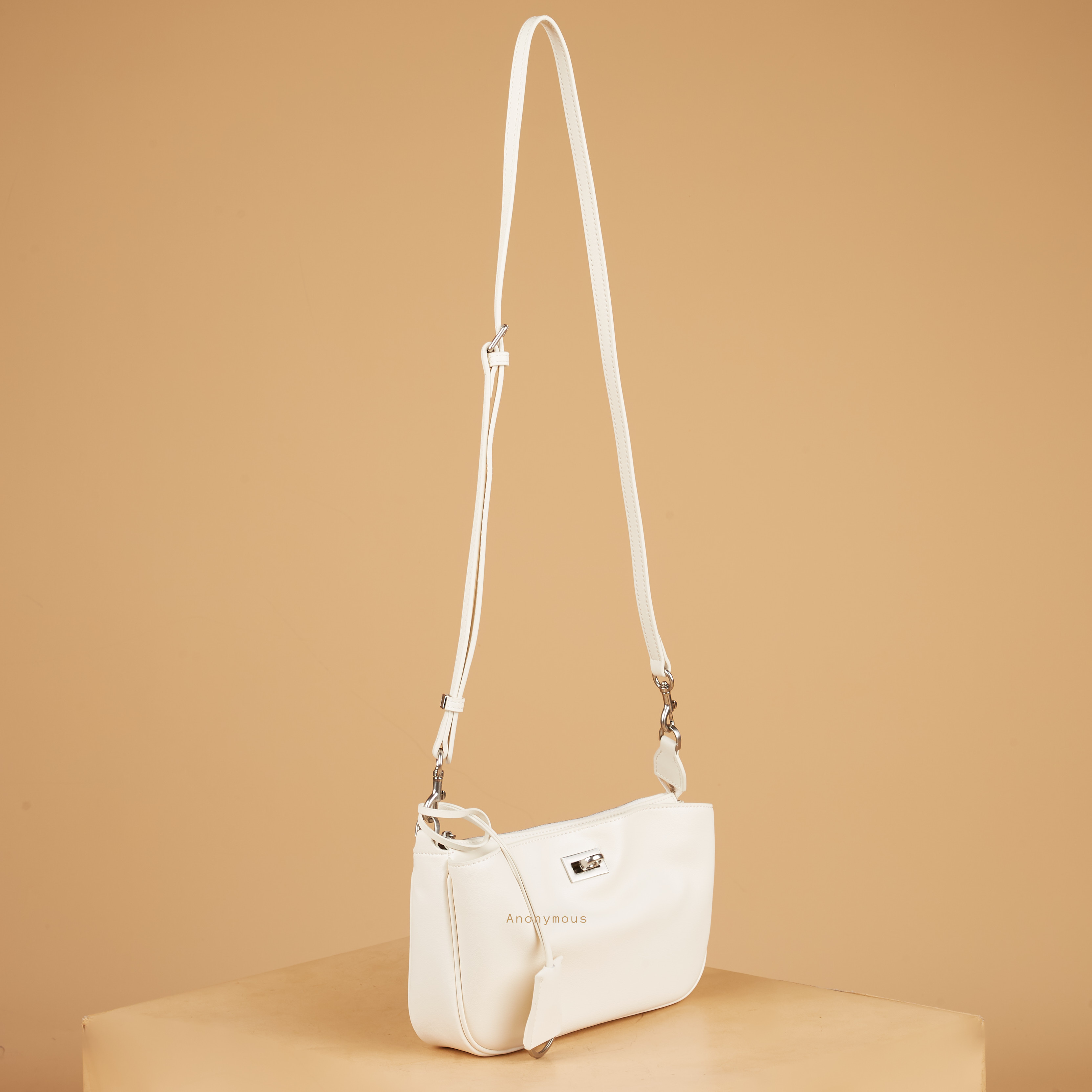 Anonymous Belle Crossbody Lambskin Leather No Brand (Tas Kulit)