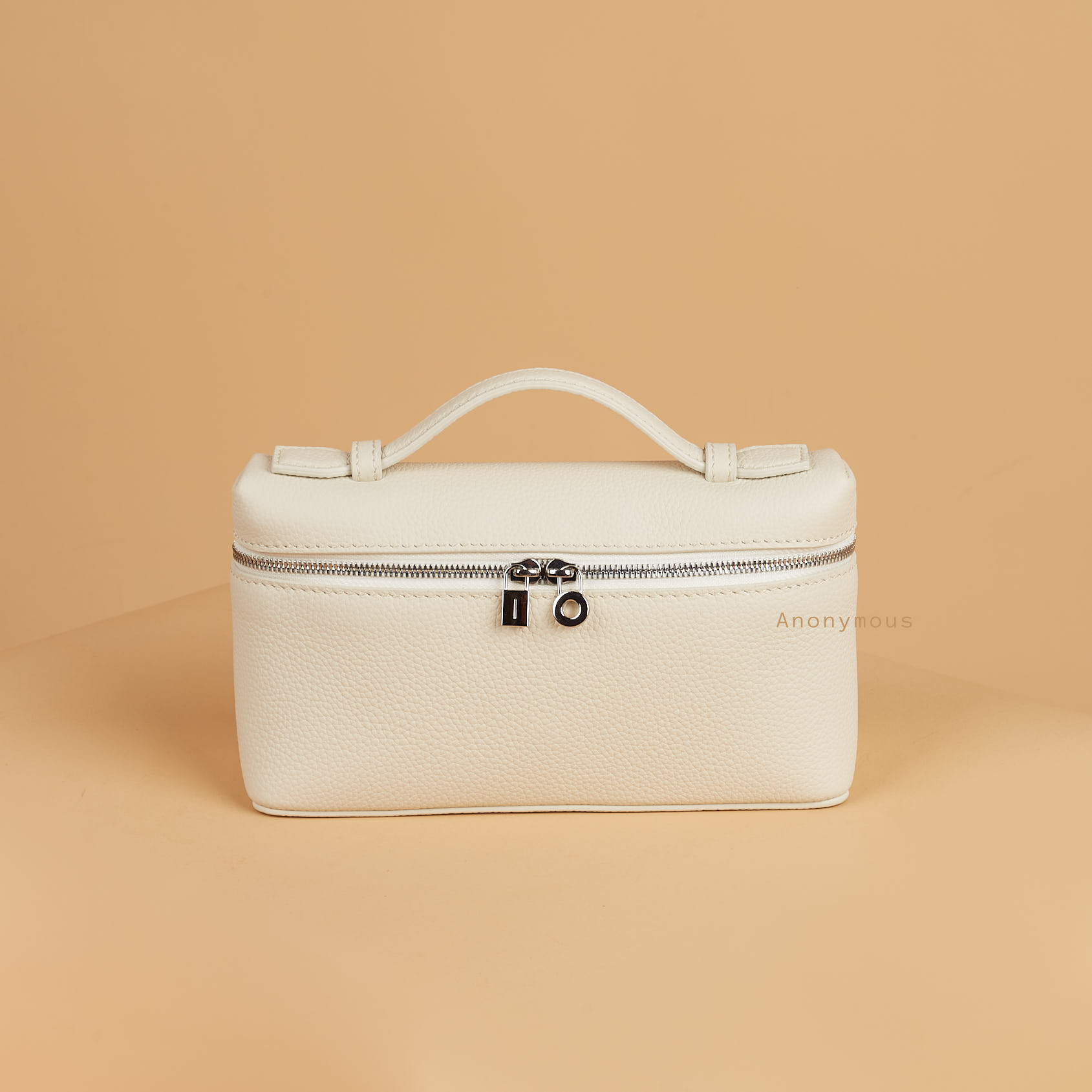 Anonymous Lola Bag L19 Togo Leather No Brand (Tas Kulit)