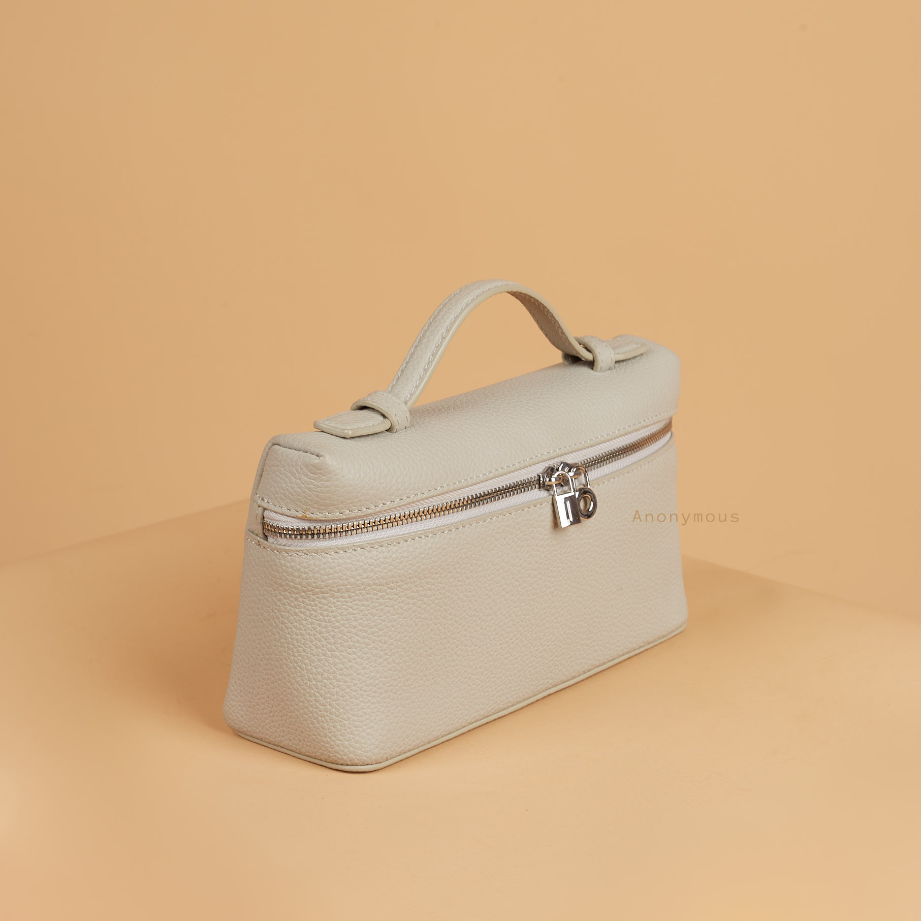 Anonymous Lola Bag L19 Togo Leather No Brand (Tas Kulit)