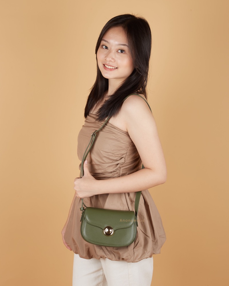 Anonymous Ghiera G18 Box Leather Bag No Brand (Tas Kulit)