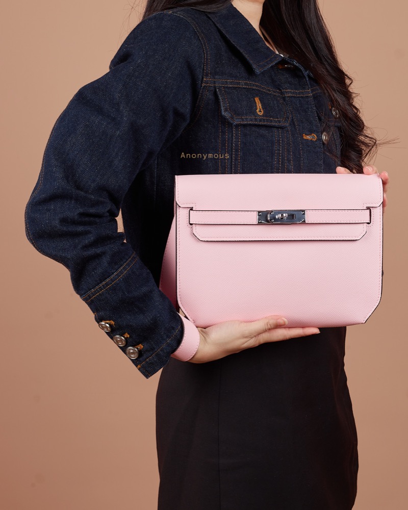 Anonymous Kelsey Sling Bag Taiga No Brand (Tas Kulit)
