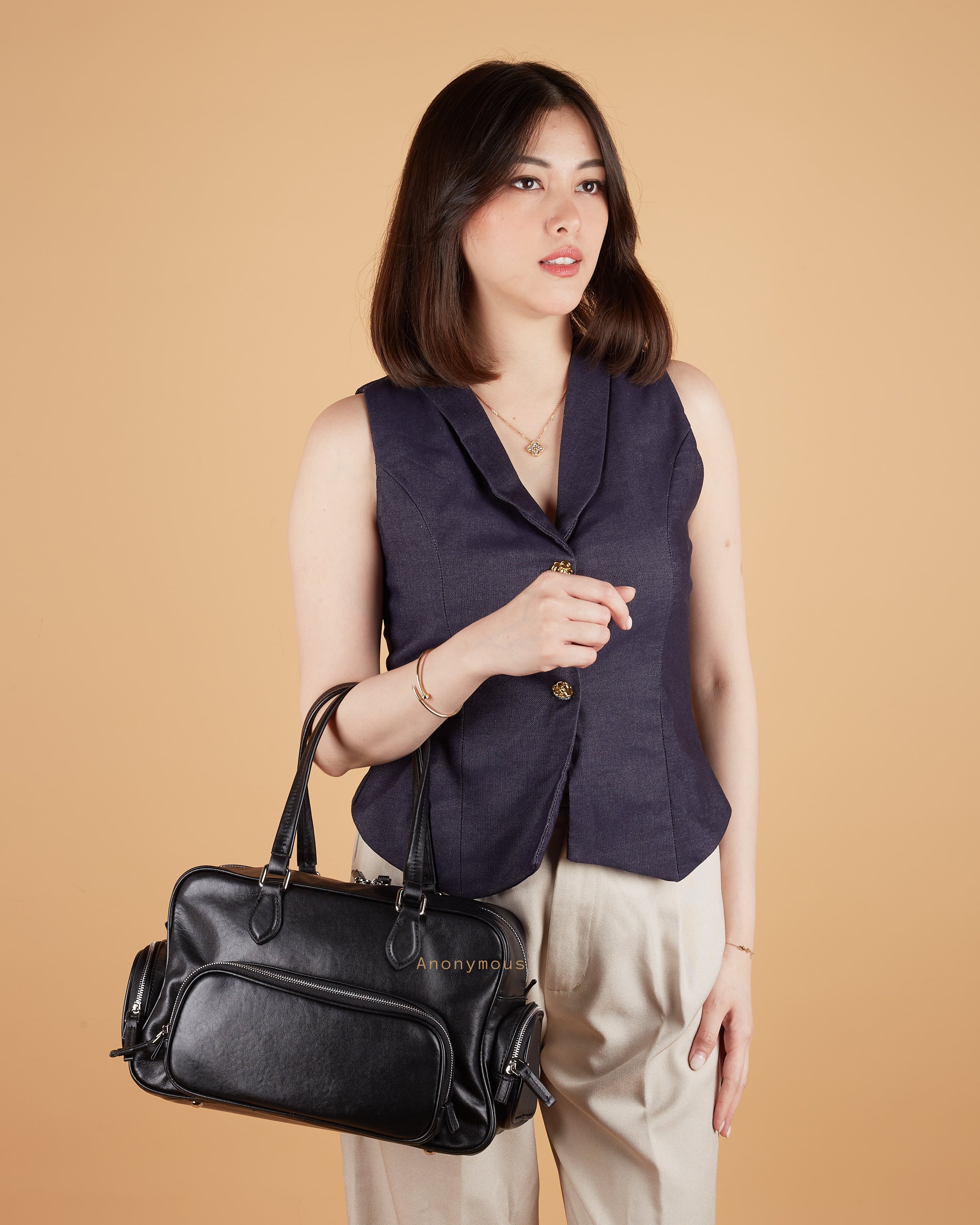 Anonymous Vanda w/ 2 Pockets Swift Leather PHW No Brand (Tas Kulit)
