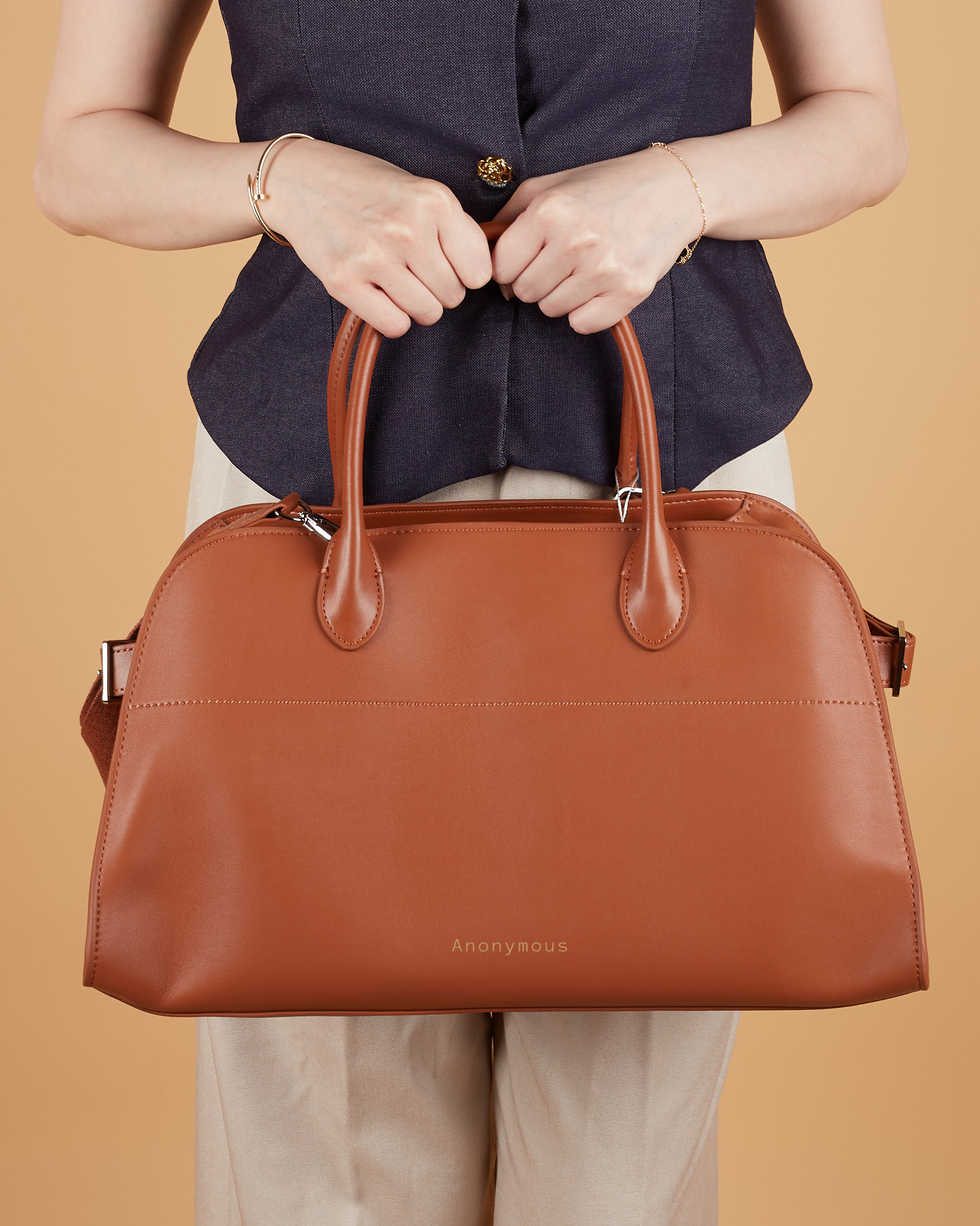 Anonymous Monthy 39 east west Leather No Brand (Tas Kulit)