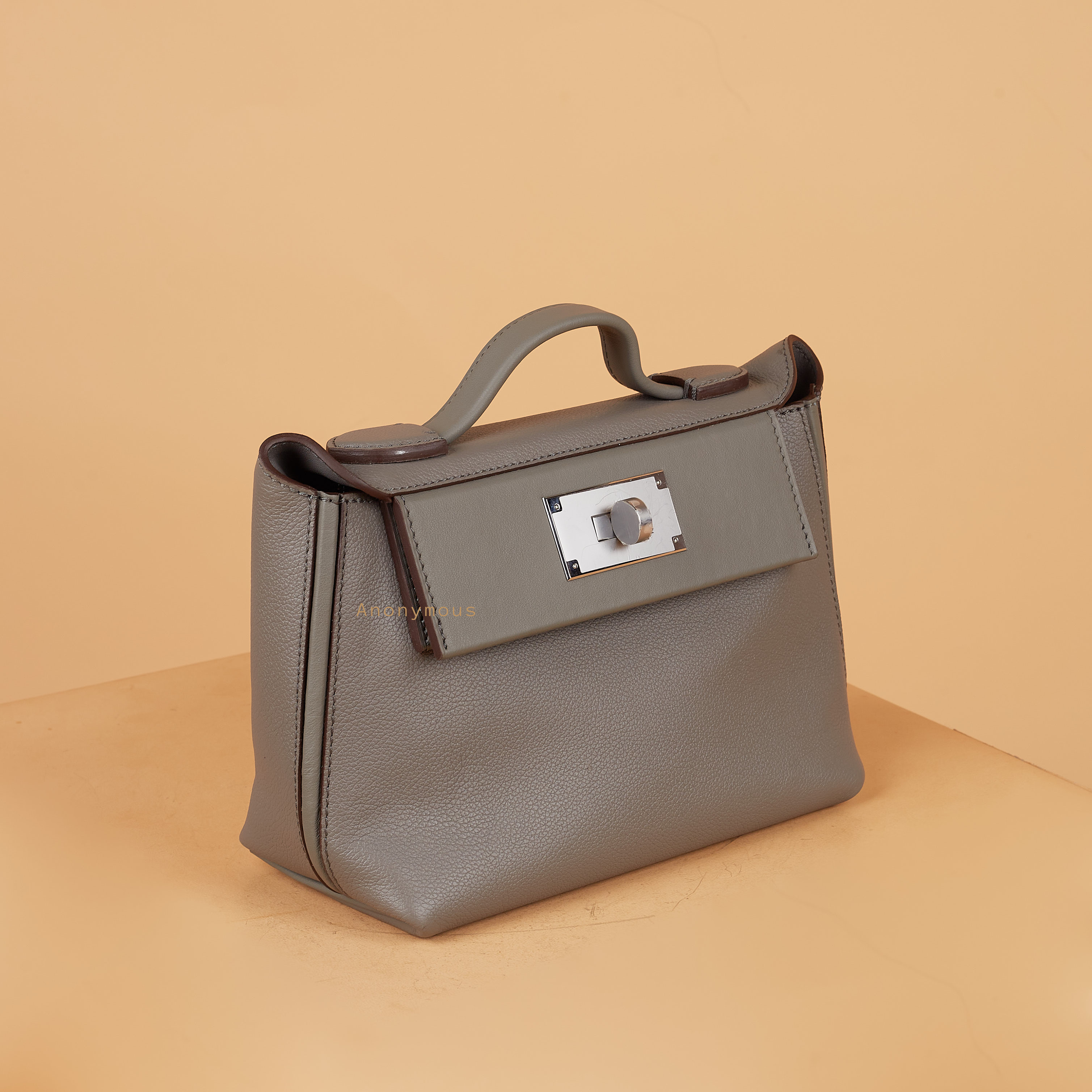 Anonymous Ezzy Bag 2420 Swift Leather No Brand