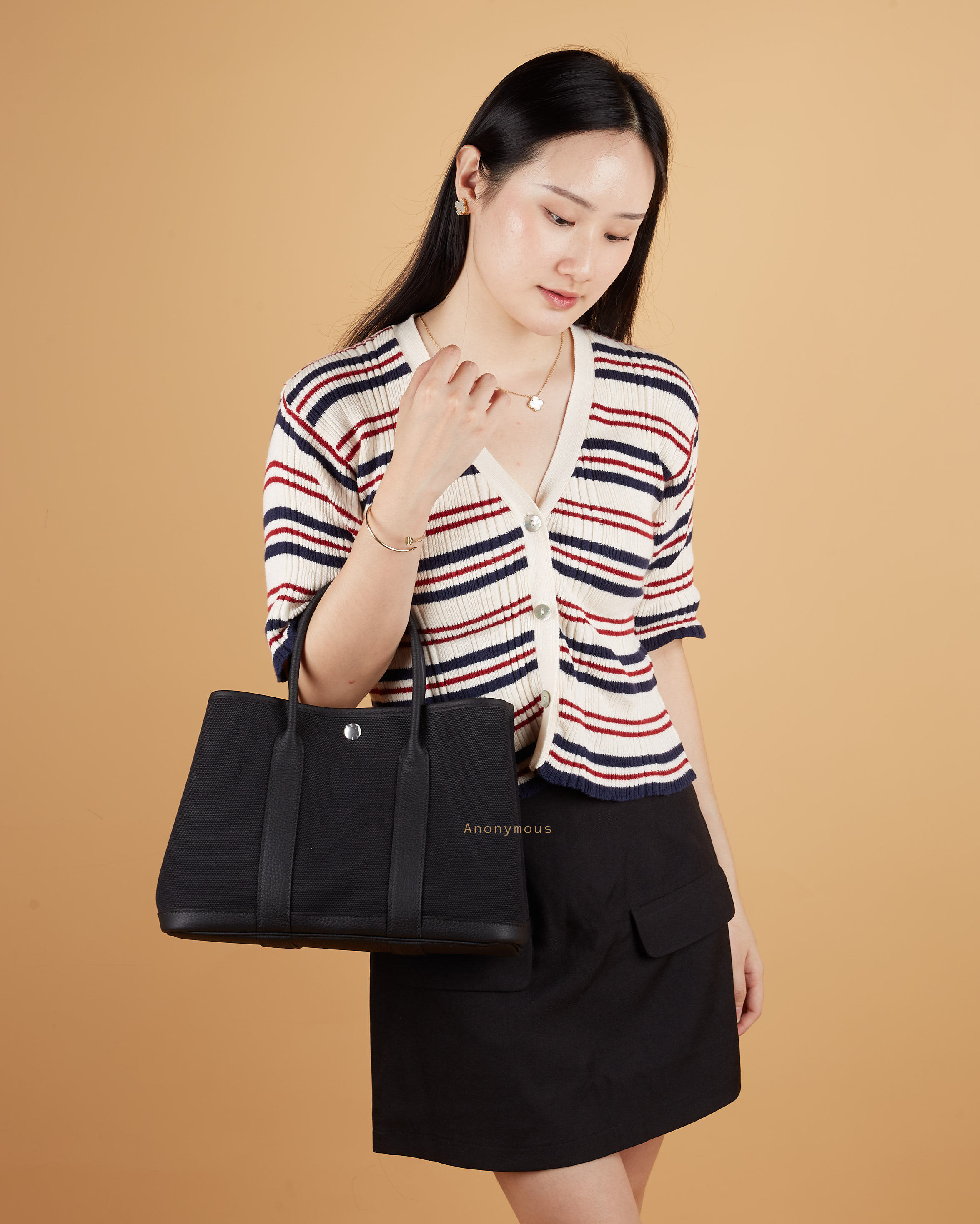 Anonymous Carnival Tote Bag 30 Ecru PHW No Brand (Tas Kulit)