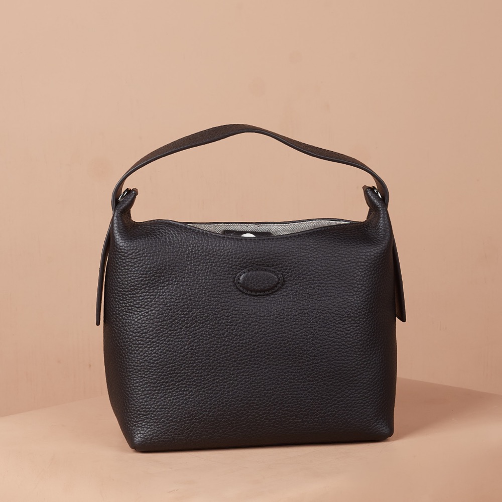 Anonymous Eloise Hobo Bag Grained Leather No Brand (Tas Kulit)