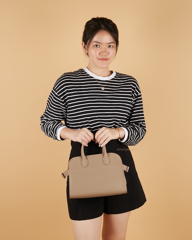Anonymous Monthy Tote Bag 26 Togo Leather No Brand (Tas Kulit)