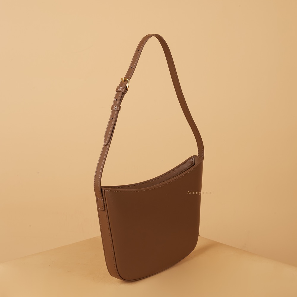 Anonymous Croquet Sling Bag Swift Leather No Brand (Tas Kulit)