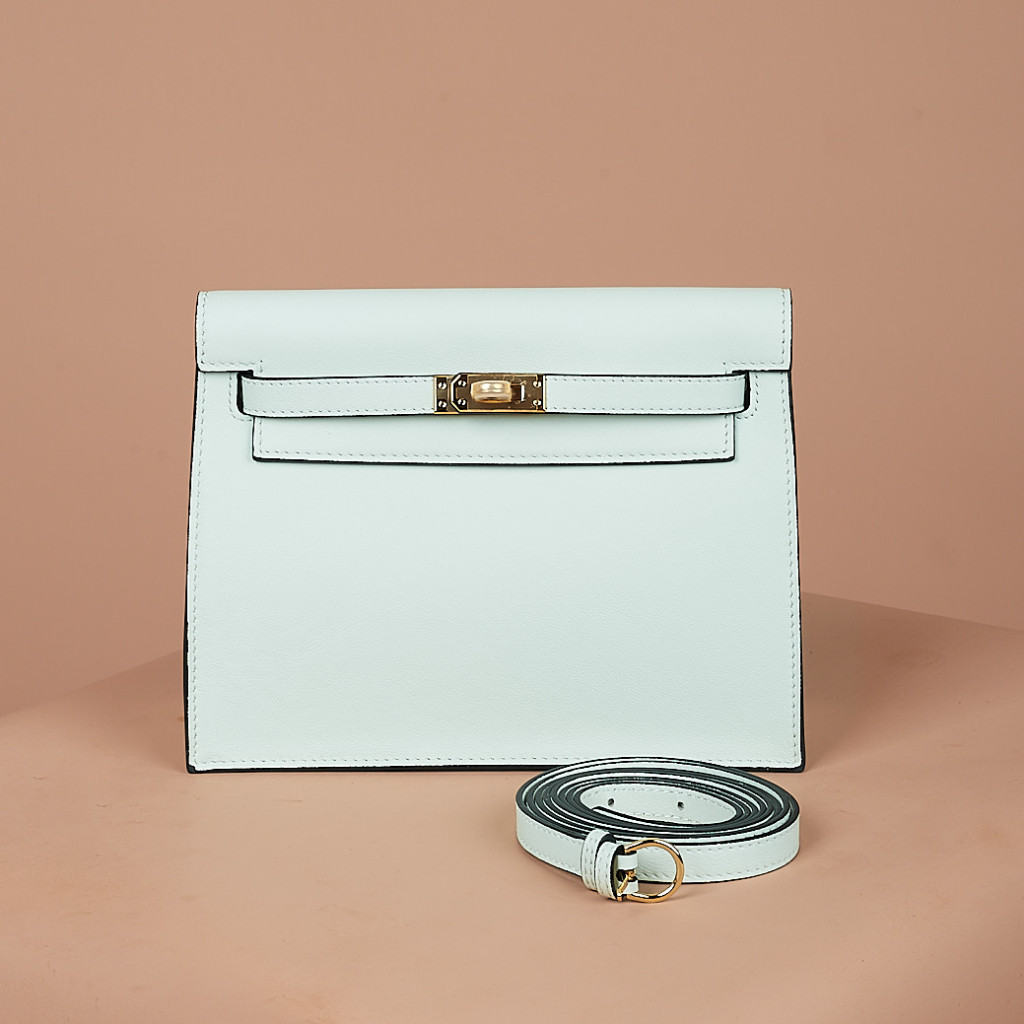Anonymous Daisy Swift Leather Bag