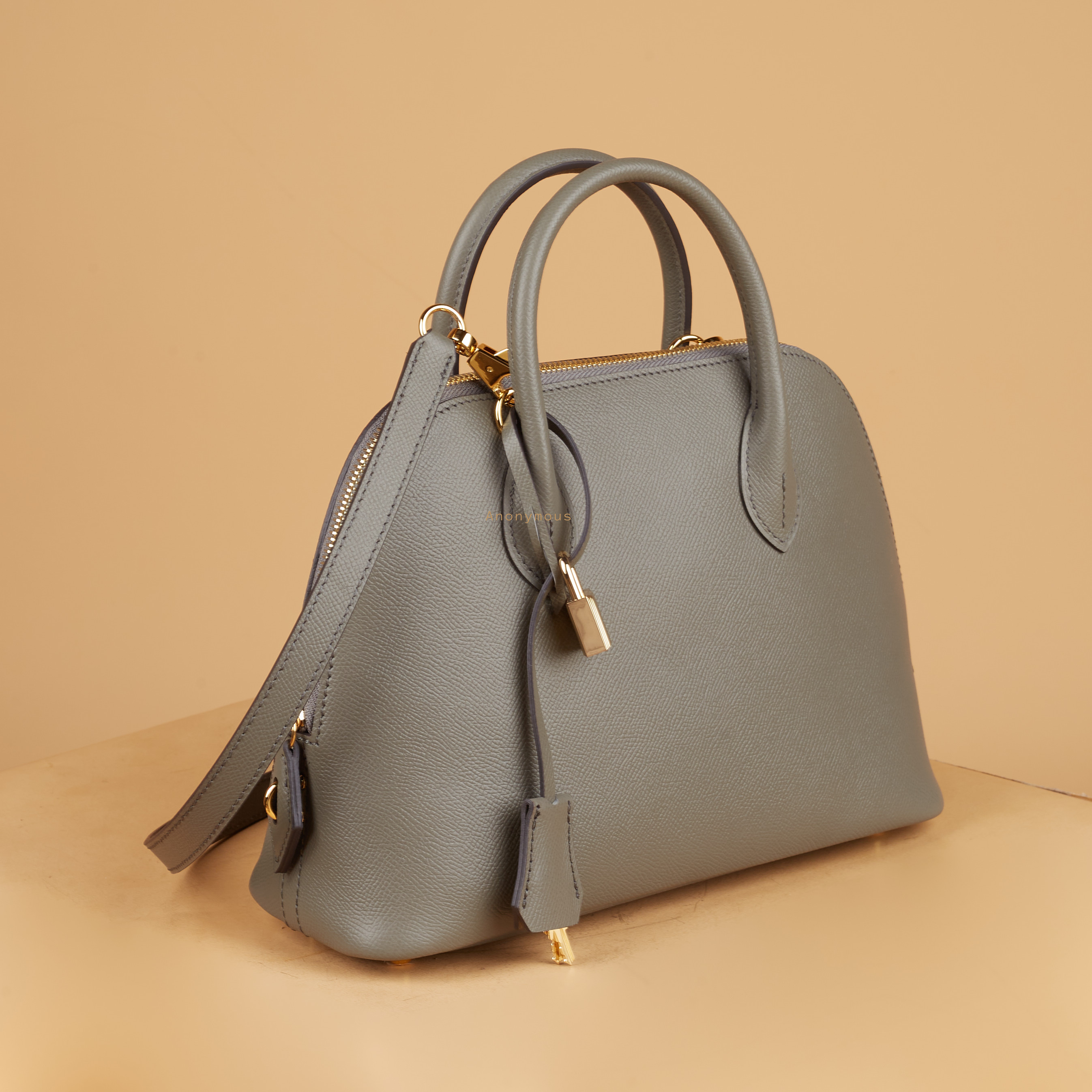 Anonymous Bolie 25 Taiga Leather No Brand (Tas kulit)