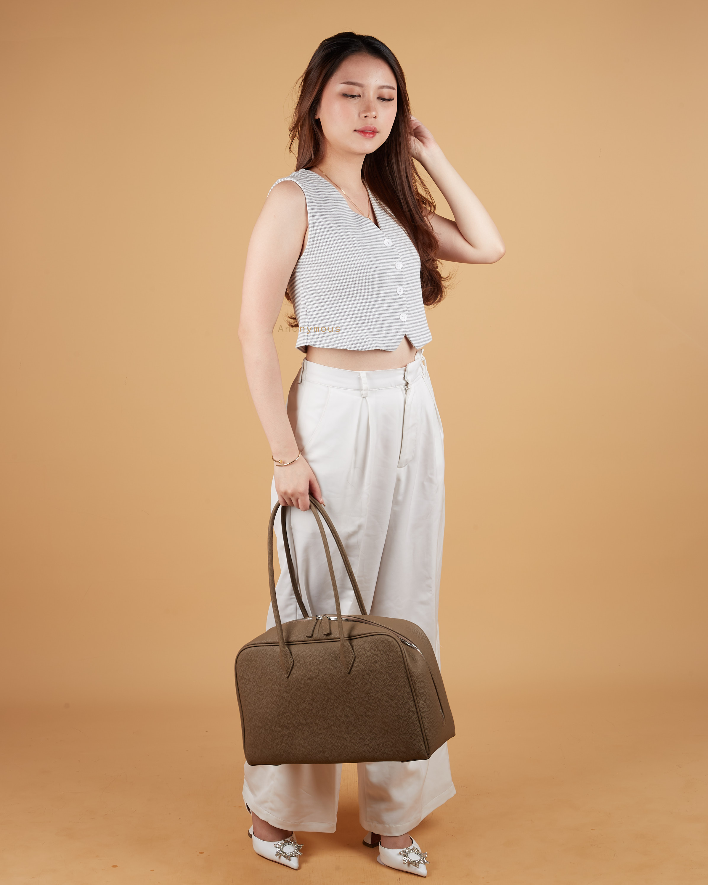 Anonymous Vivien Tote bag Grained Leather No Brand (Tas Kulit)