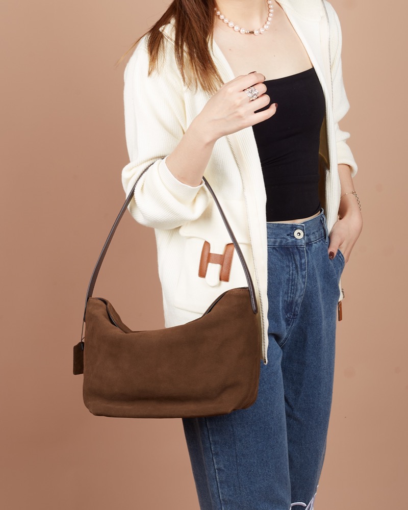 Anonymous Sadie Hobo Bag Suede No Brand (Tas Kulit)