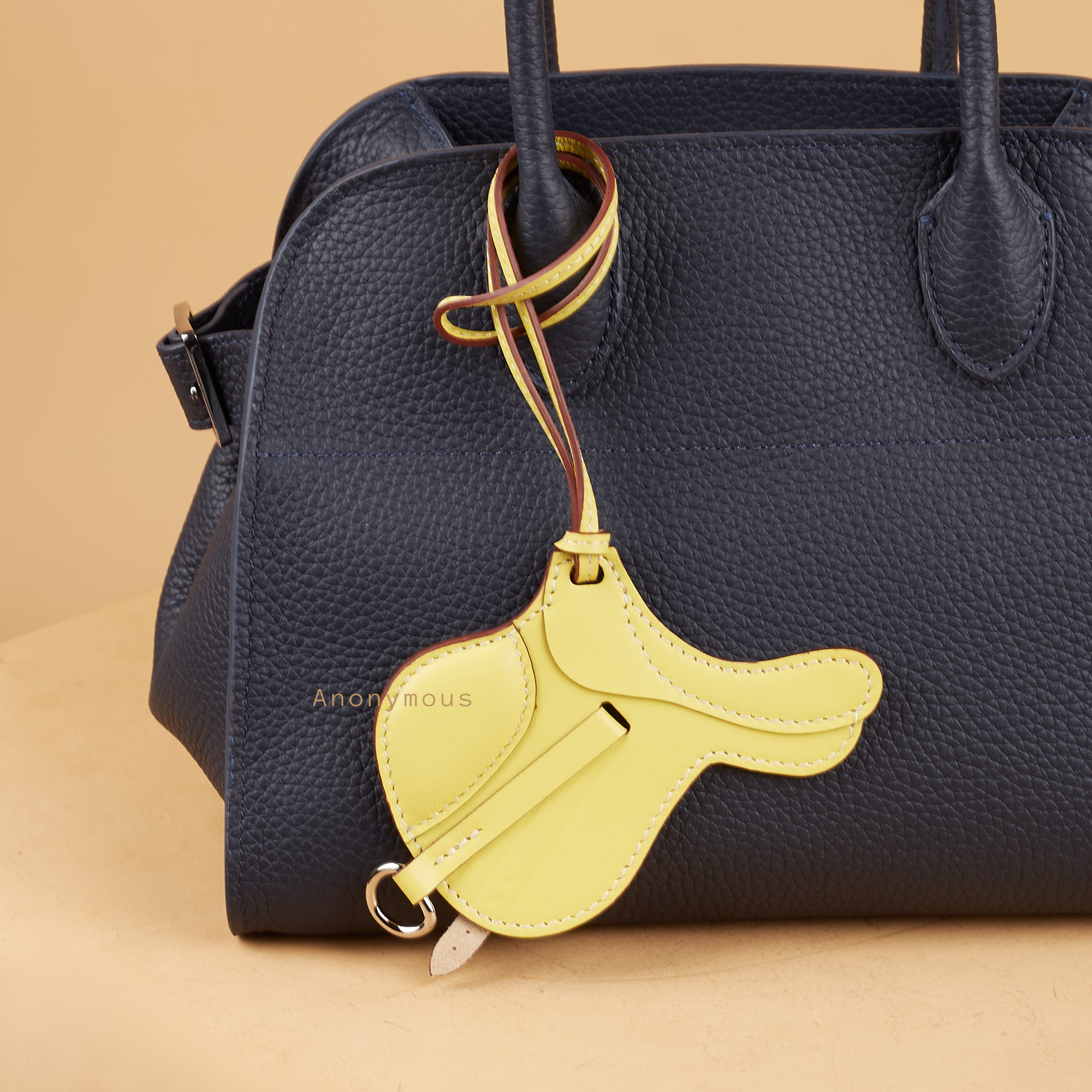 Anonymous Paddlock Selle Horse Saddle Charm (Gantungan Tas)