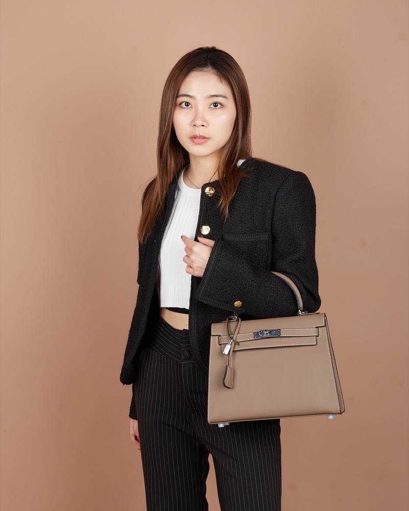 Anonymous Cara Bag K28 Taiga Leather GHW (NST) No Brand (Tas kulit)