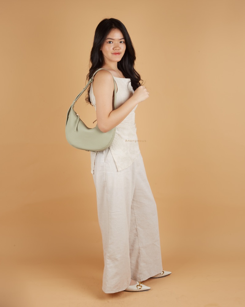 Anonymous Paola Sling Bag No Brand (Tas Kulit)