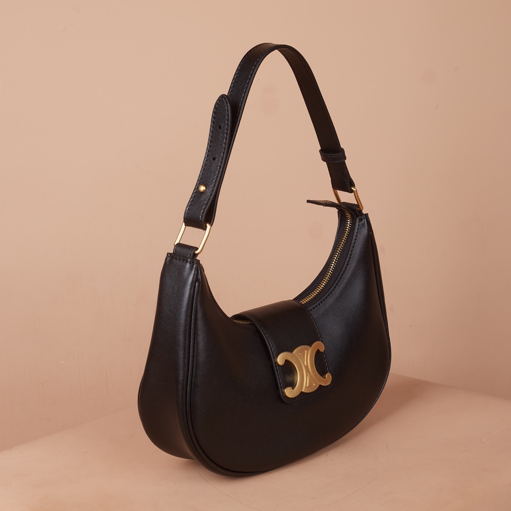 Anonymous Ivy Bag Leather Halfmoon No Brand (tas kulit)
