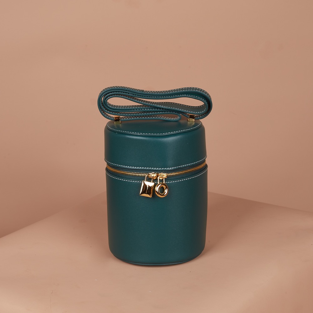 Anonymous Cassie Bucket LP12 Swift Leather No Brand (Tas Kulit)