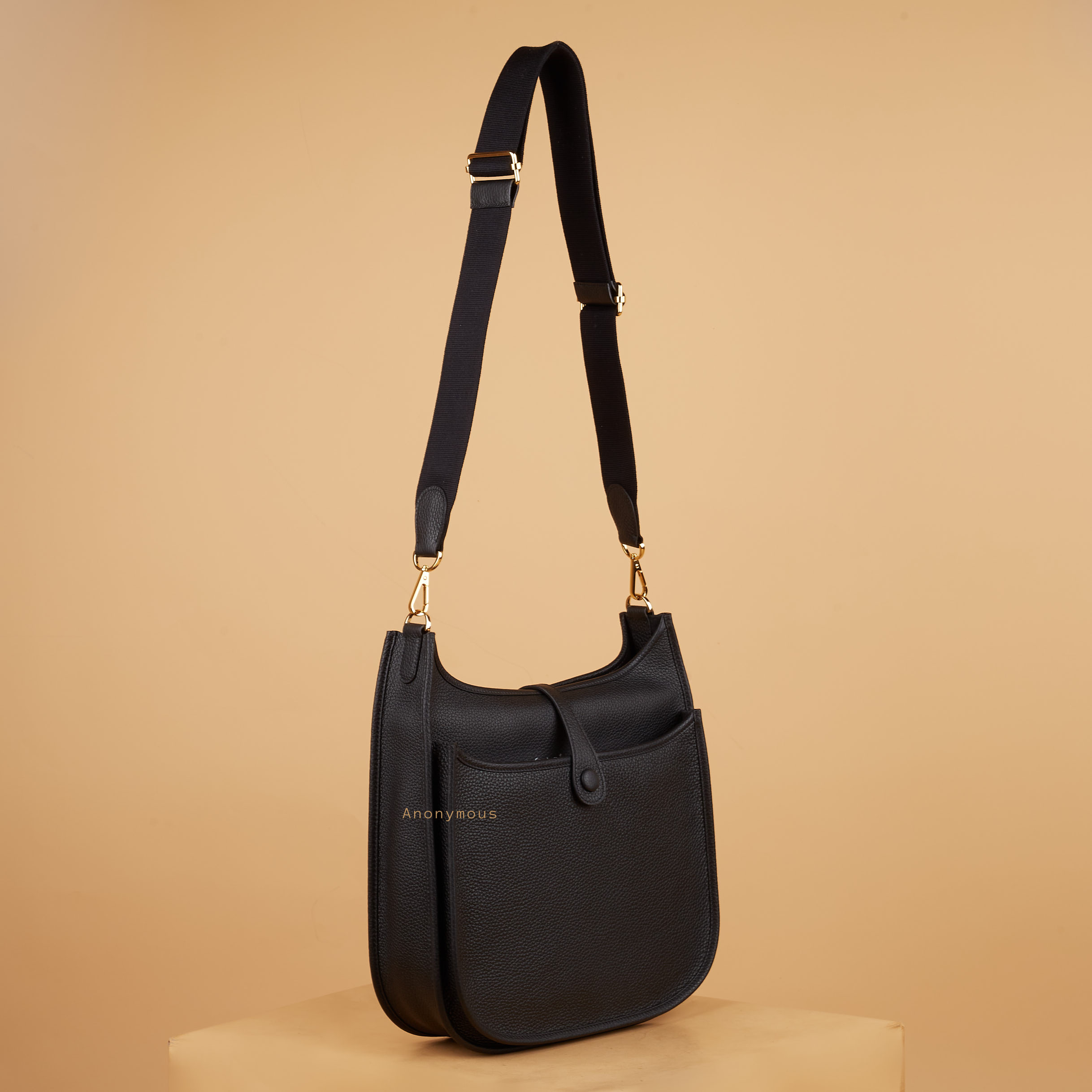 Anonymous Madeline E29 Togo Leather No Brand (Tas Kulit)