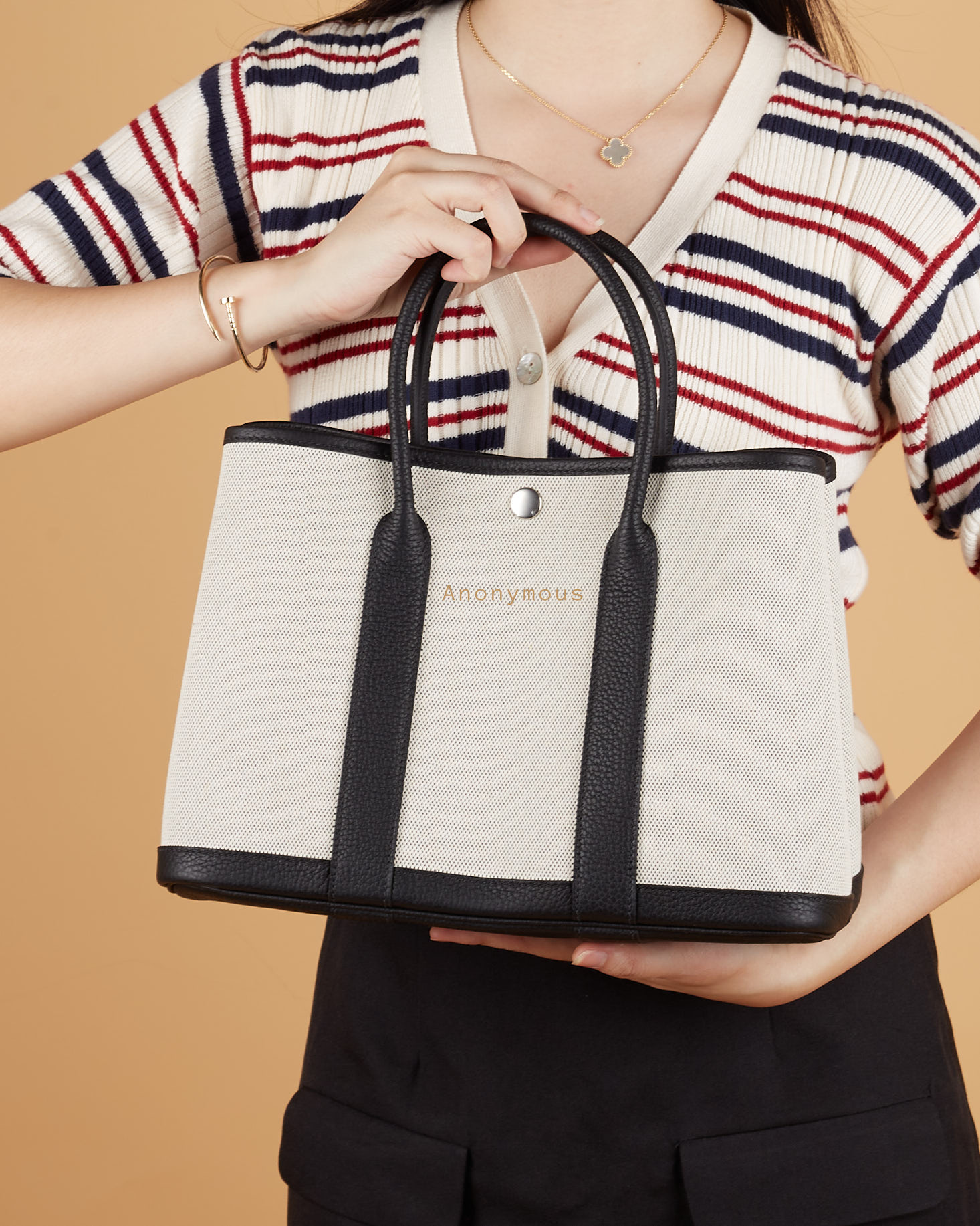 Anonymous Carnival Tote Bag 30 Ecru PHW No Brand (Tas Kulit)