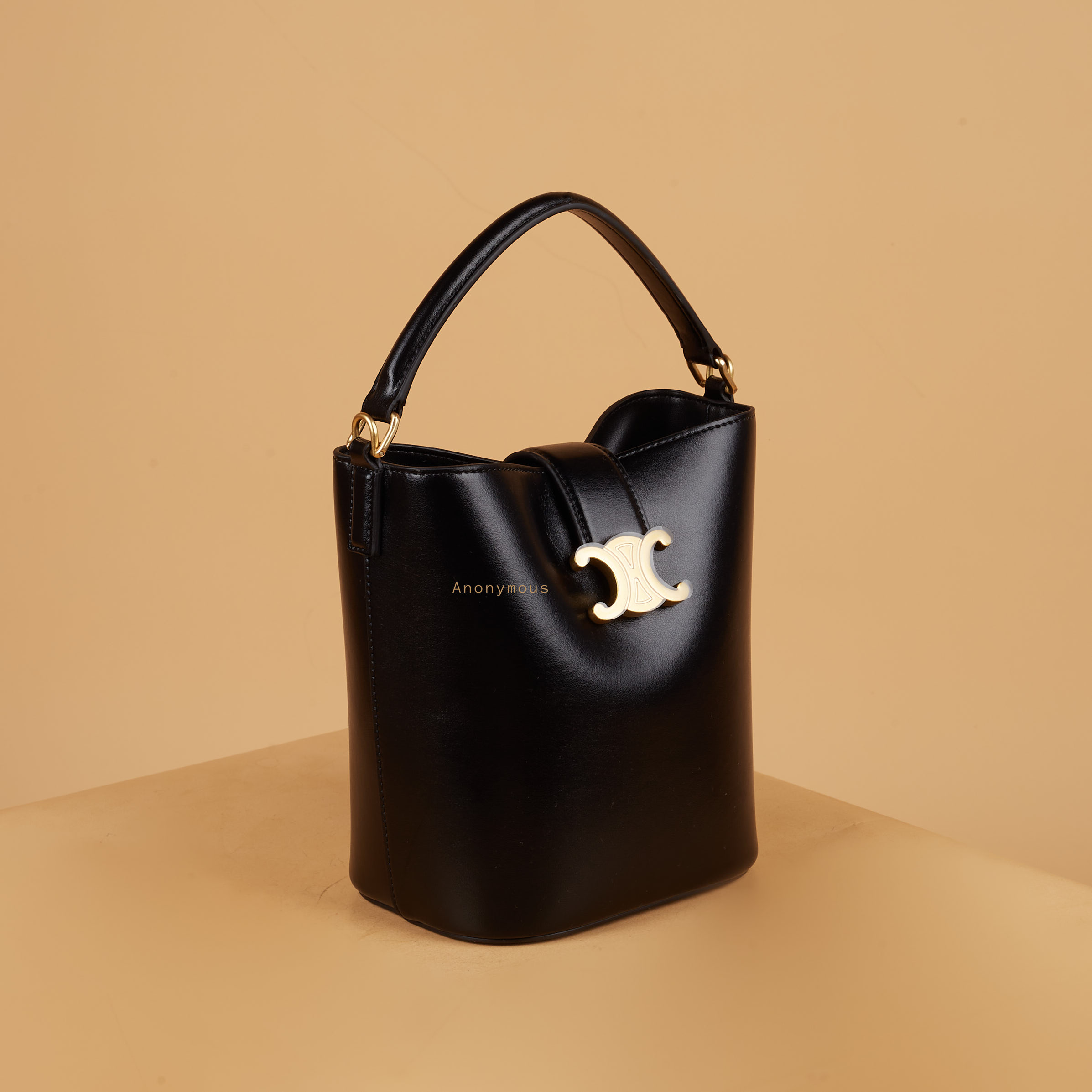 Anonymous Niky Bucket 18 Swift Leather GHW No Brand (Tas Kulit)