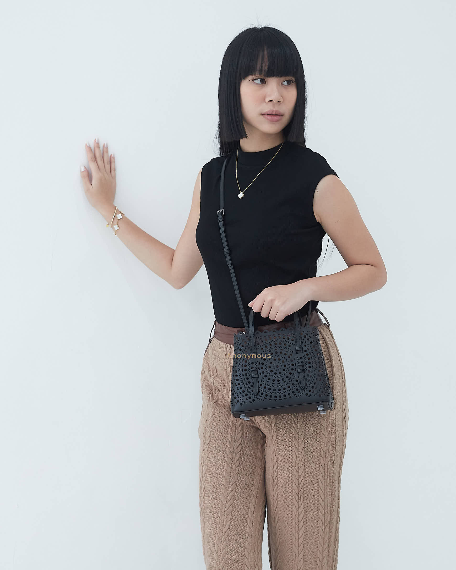 Anonymous Min 20 M20 Cut Leather No Brand (Tas Kulit)