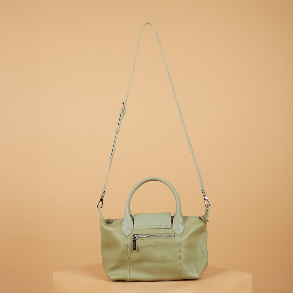 Anonymous Lyndon Handbag 25 Small Togo No Brand (Tas Kulit)