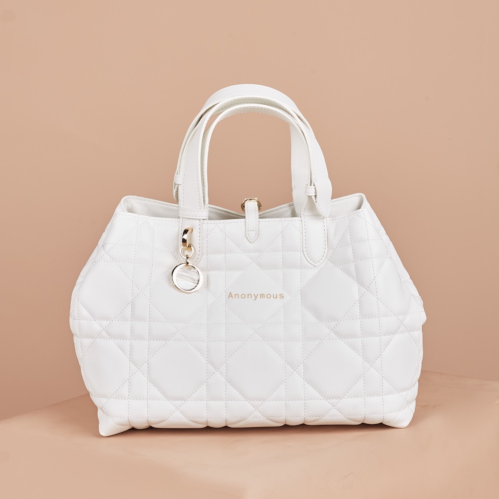 Anonymous Olsen Tote Bag Lamskin No Brand