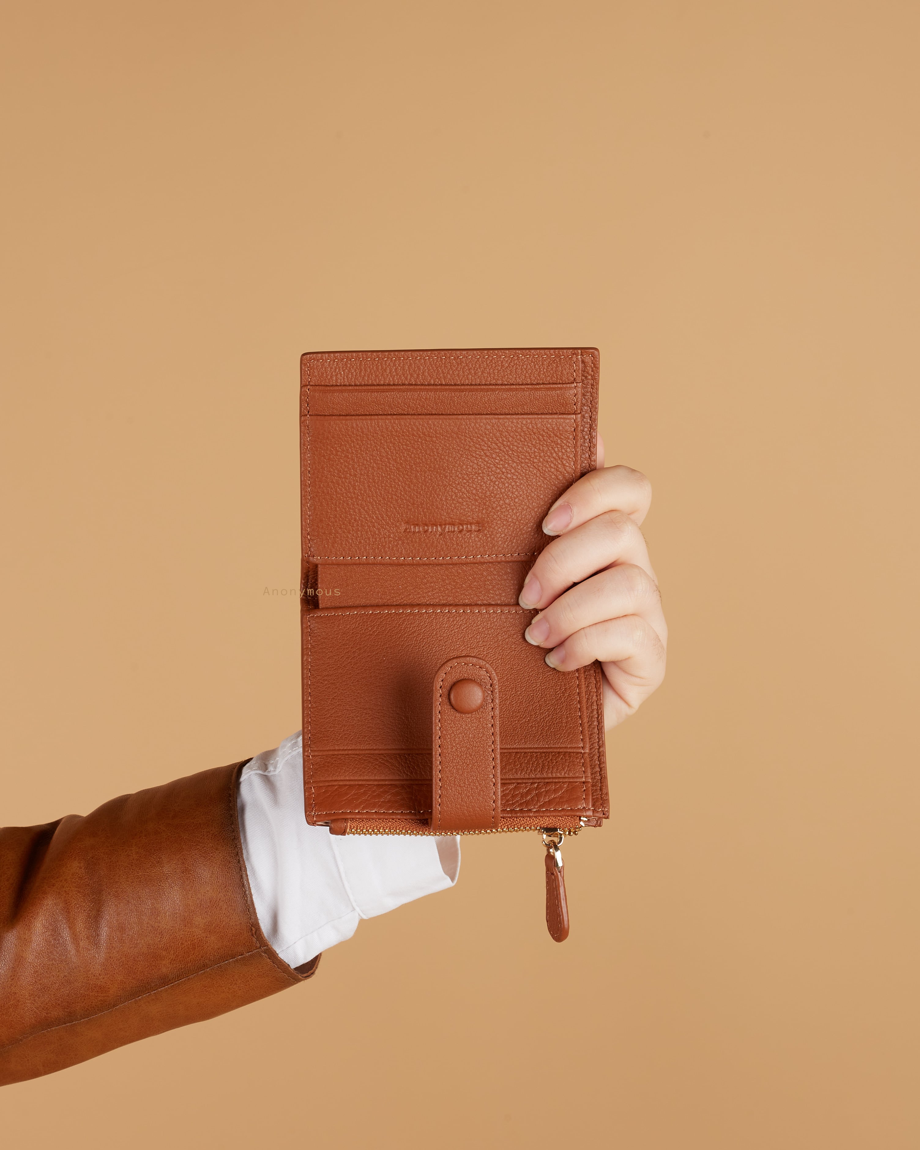 Anonymous Emily Compact Card Holder (Dompet Kulit)