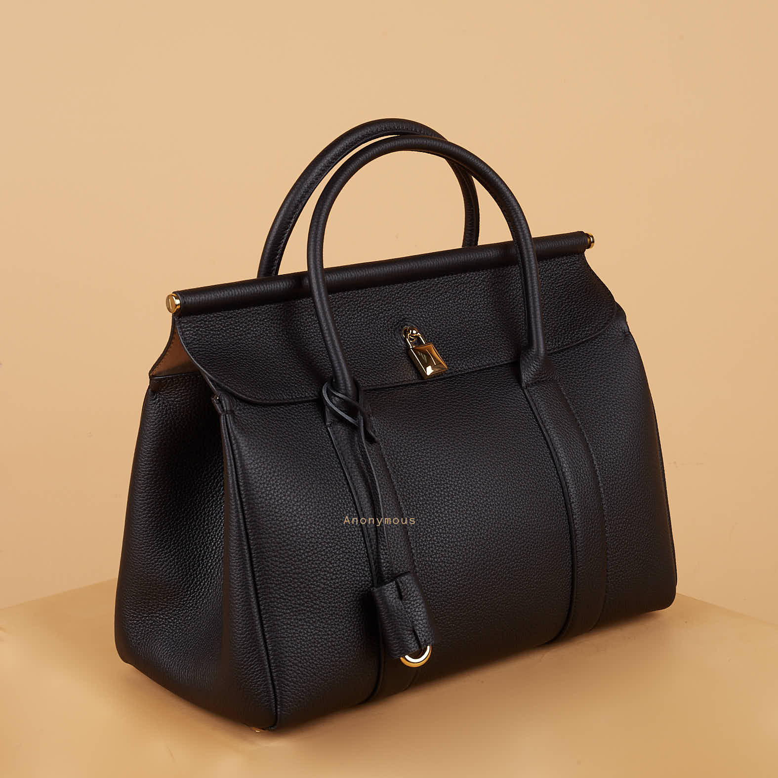 Anonymous Loomy 32 Grained Leather No Brand (Tas Kulit)