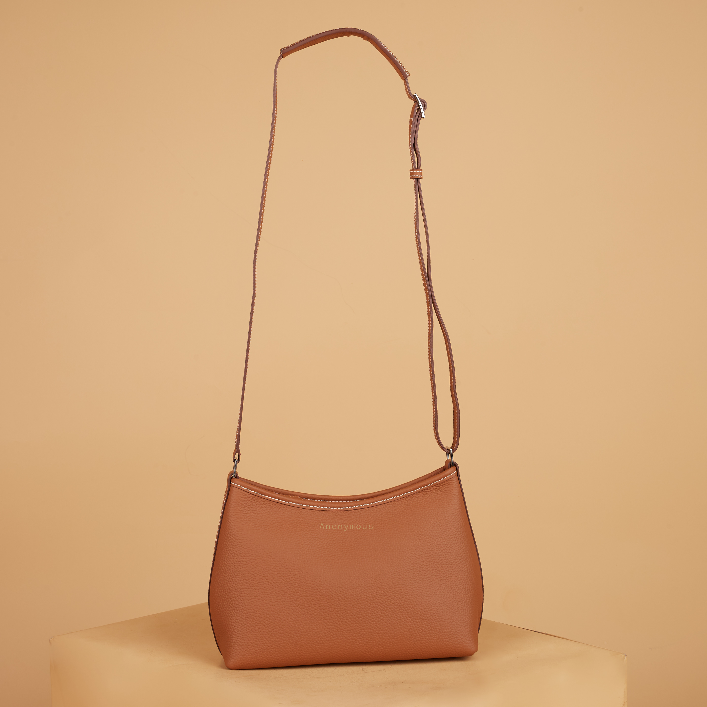 Anonymous Olla Sling H23 Bag Grained leather PHW No Brand (Tas Kulit)