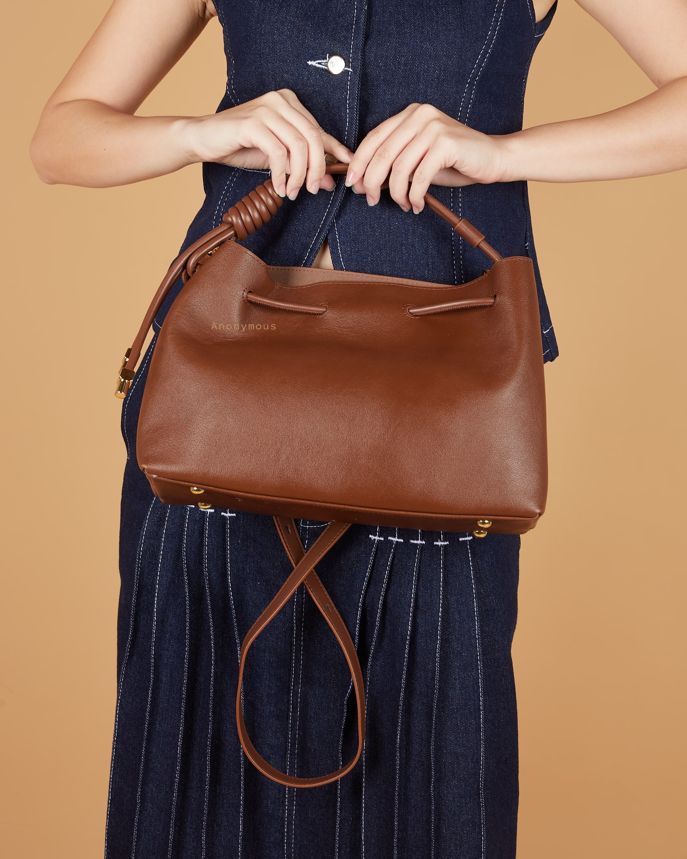 Anonymous Melia Drawsting Bag Leather No Brand (Tas Kulit)