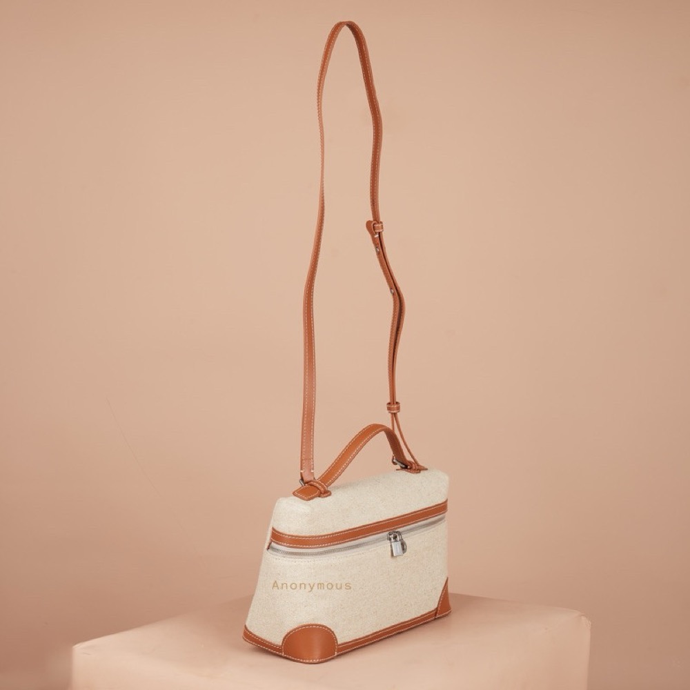 Anonymous Lola L27 Ecru Leather No Brand (Tas kulit)