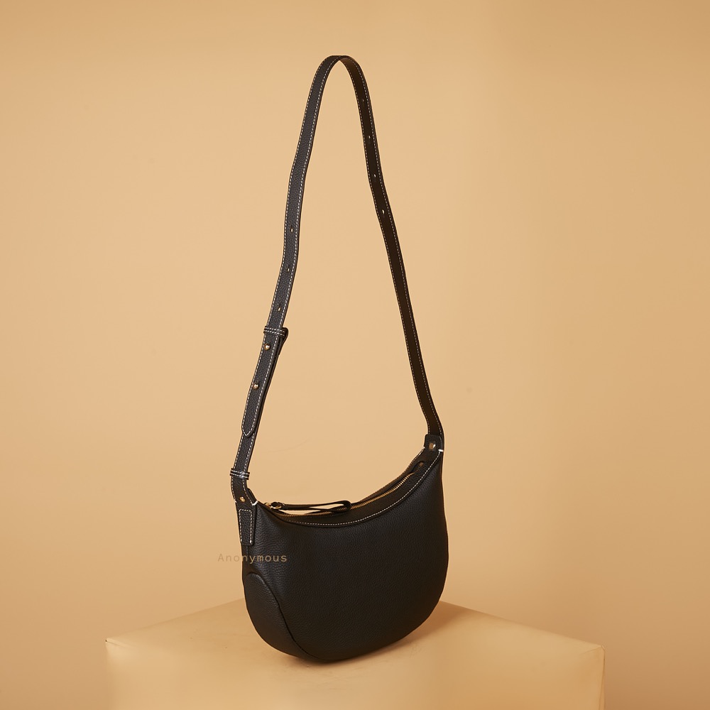 Anonymous Paola Sling Bag No Brand (Tas Kulit)