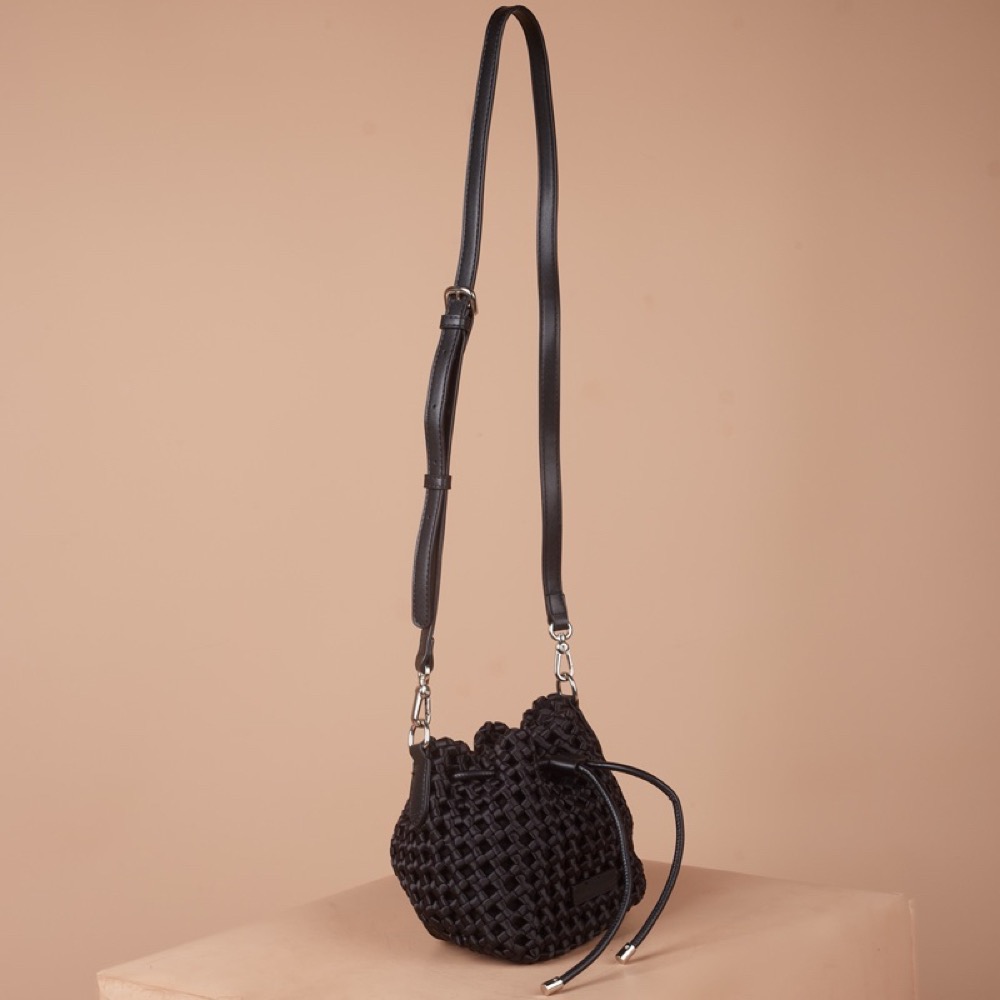 Anonymous Faye Small Bucket Bag No Brand