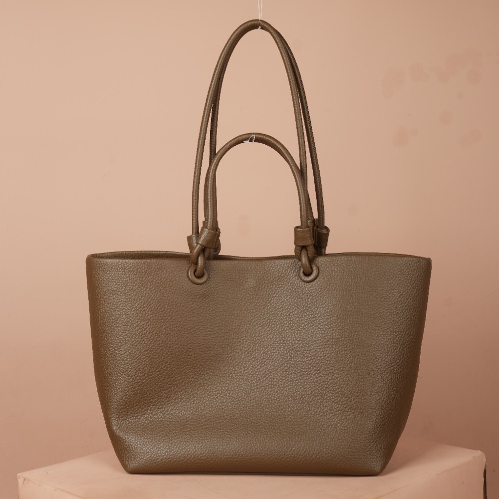 Anonymous Monica Bag 47 Togo Leather No Brand (Tas Kulit)