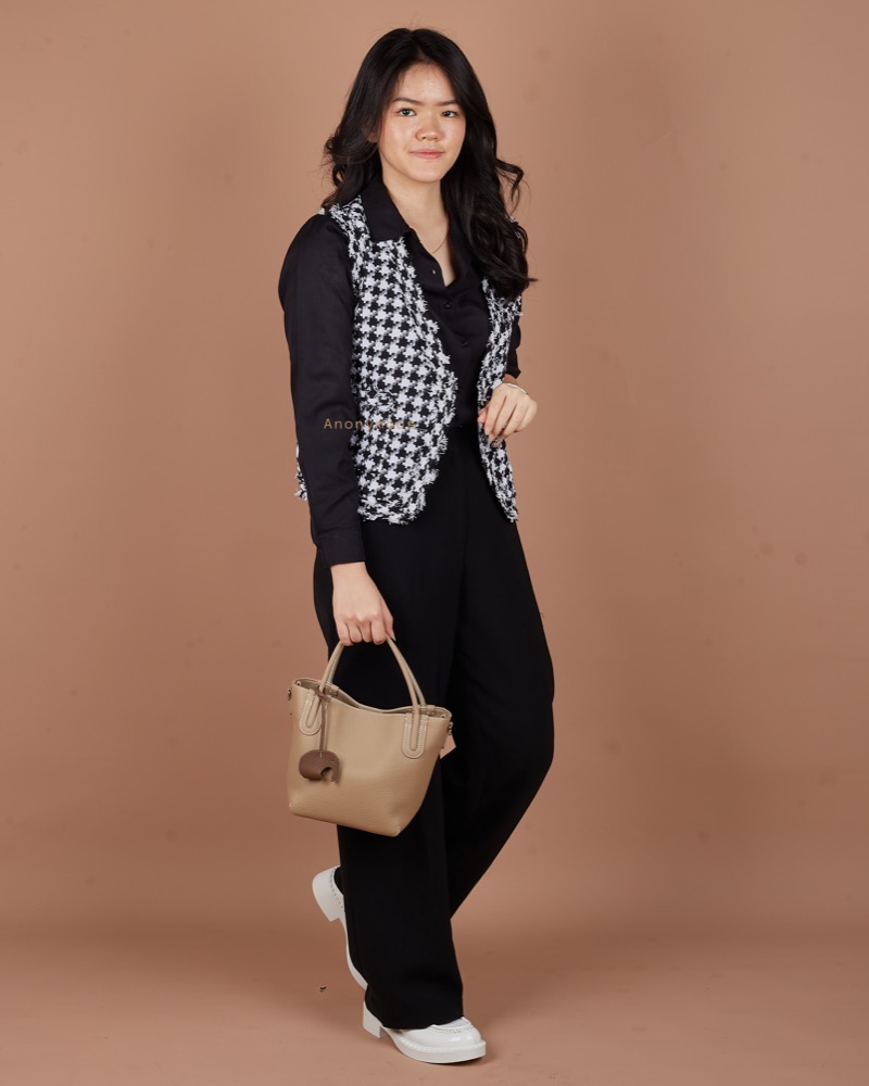 Anonymous Stacy Tote Bag Grained Leather No Brand