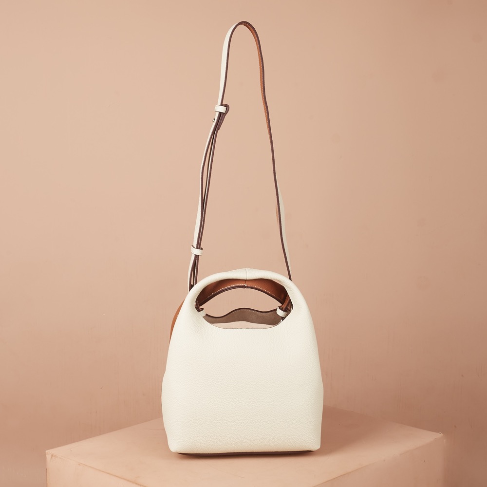 Anonymous Panama Bucket Bag Togo No Brand (Tas Kulit)