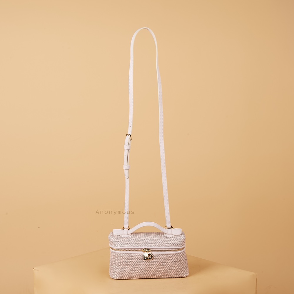 Anonymous Lola Bag L19 Raffia Leather No Brand (Tas Kulit)
