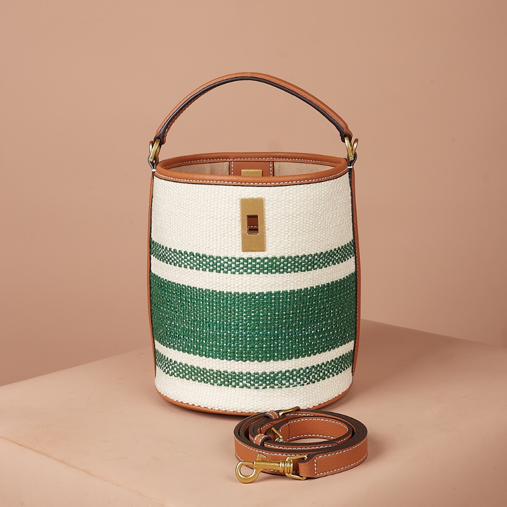 Anonymous Cammie Bucket Bag Tweed Small (No Brand)