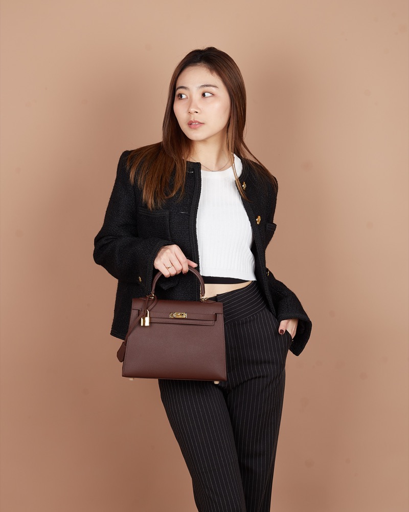 Anonymous Cara Bag K28 Taiga Leather GHW (NST) No Brand (Tas kulit)