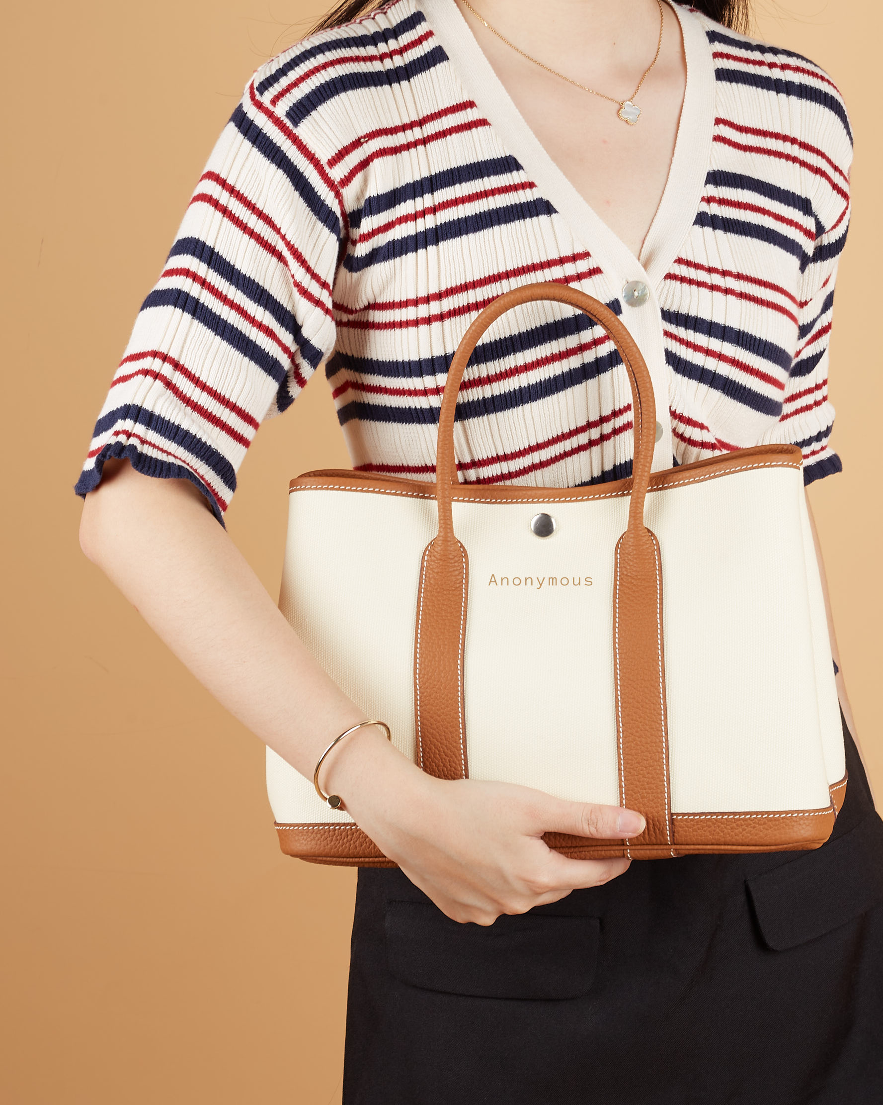 Anonymous Carnival Tote Bag 30 Ecru PHW No Brand (Tas Kulit)