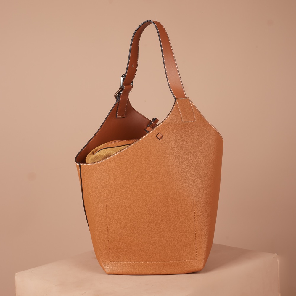 Anonymous Eldria Hobo Bag Grained Leather No Brand (Tas Kulit)