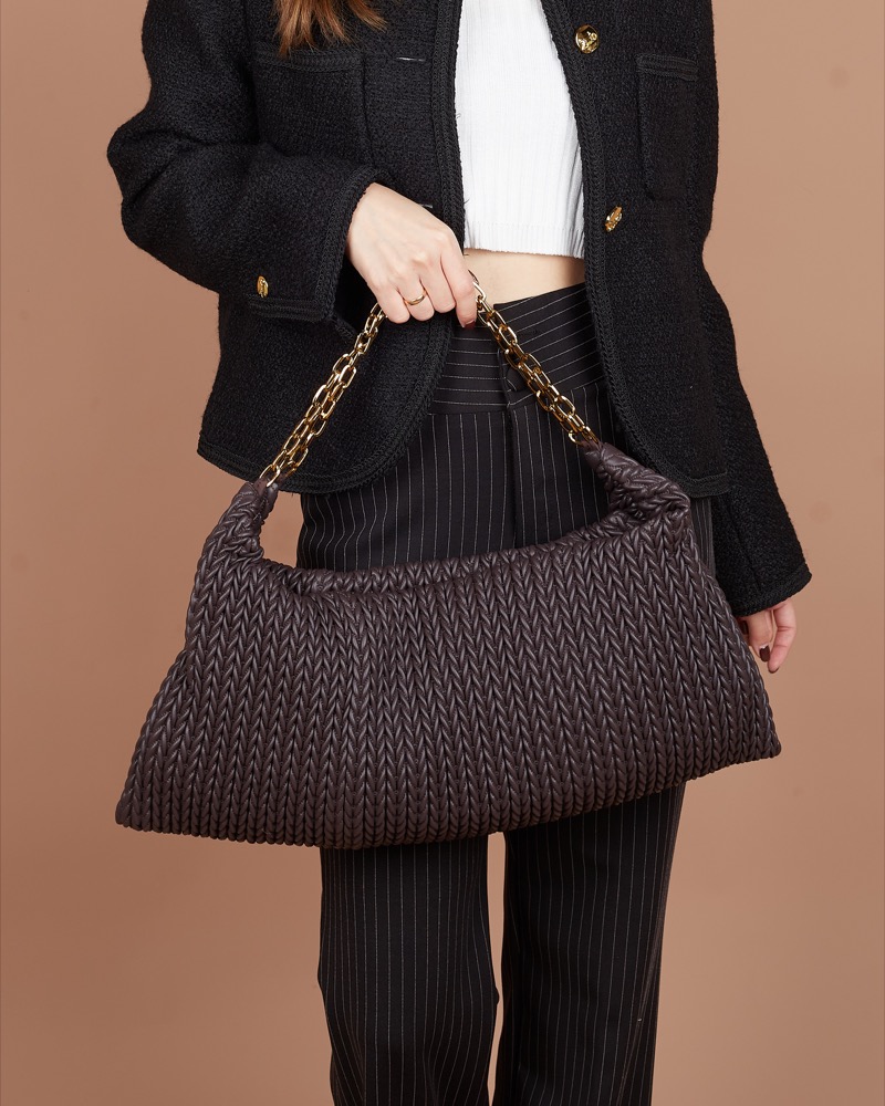 Avanthe Tote Bag 40 Medium w/ Chain Strap