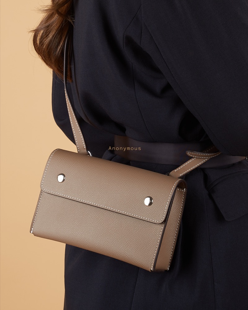 Anonymouys Neppy Wallet N18.5 Taiga Leather No Brand (Tas Kulit)