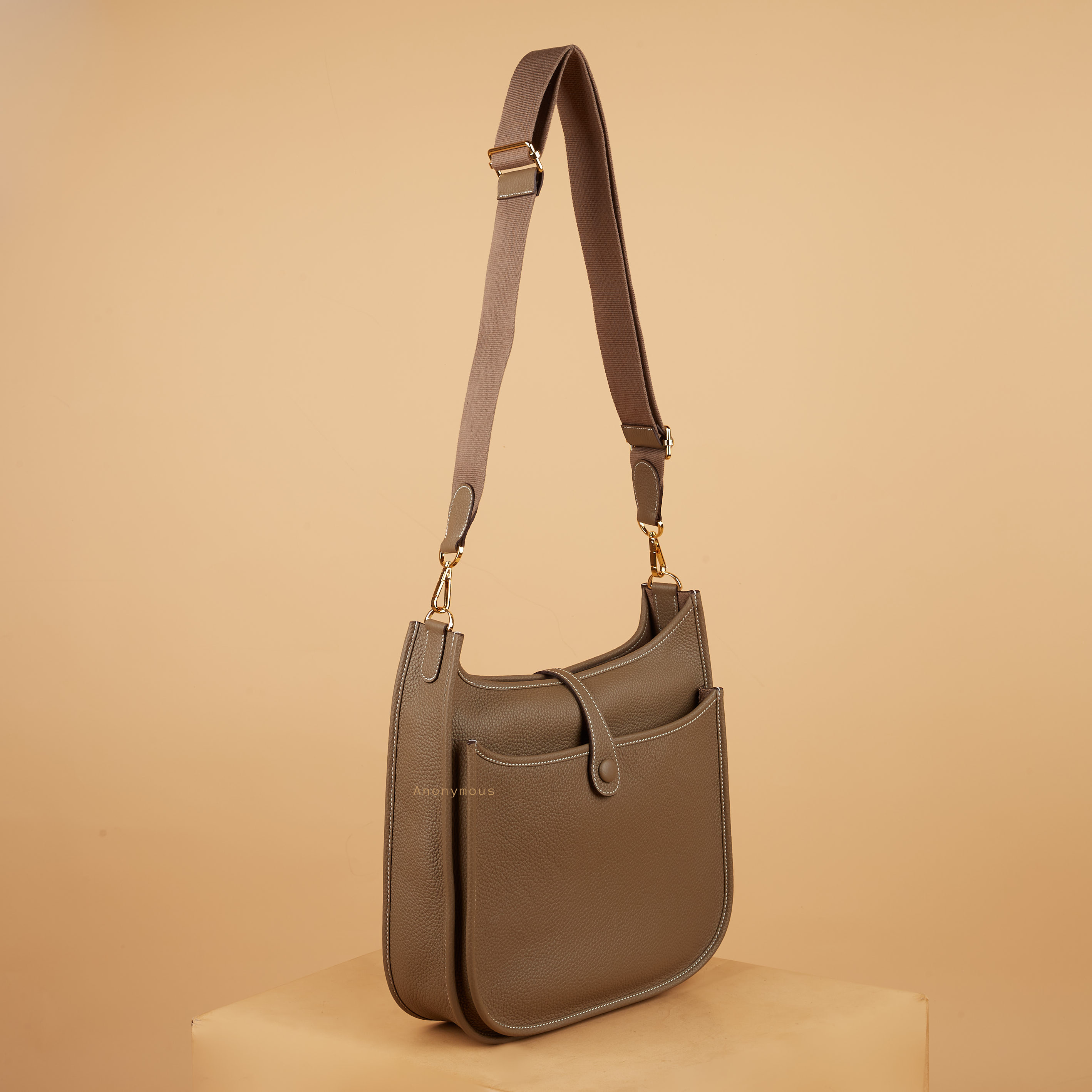 Anonymous Madeline E29 Togo Leather No Brand (Tas Kulit)