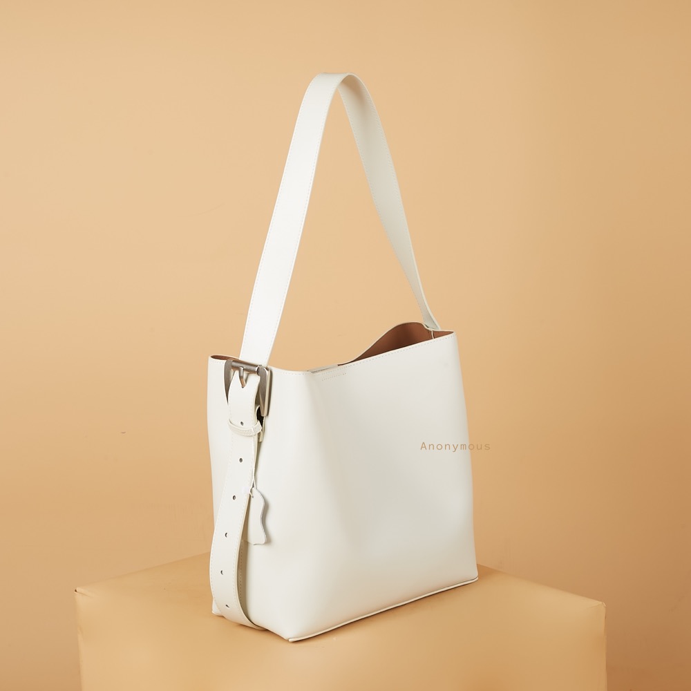 Anonymous Toms Bucket Bag Swift Leather No Brand (Tas Kulit)